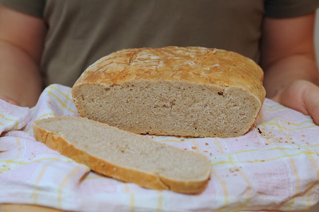 Chleb żytnio-orkiszowy na zakwasie